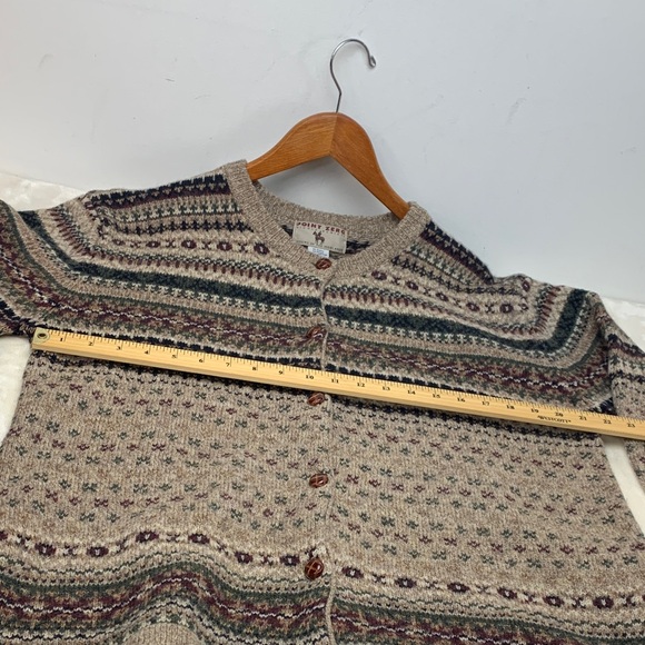 Women's 100% Wool Patterned Cardigan Sweater - Picture 7 of 16